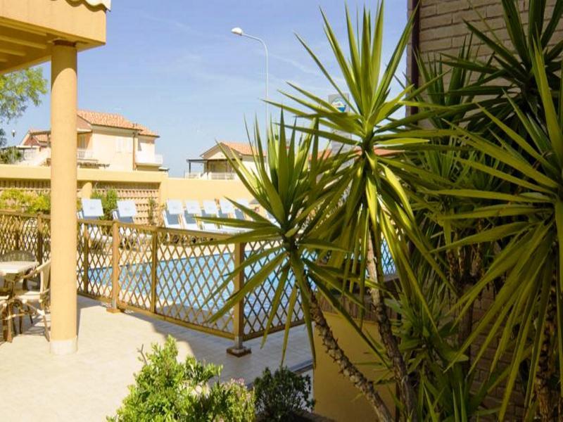 Hotel Residence Il Conero 2 Numana Ngoại thất bức ảnh